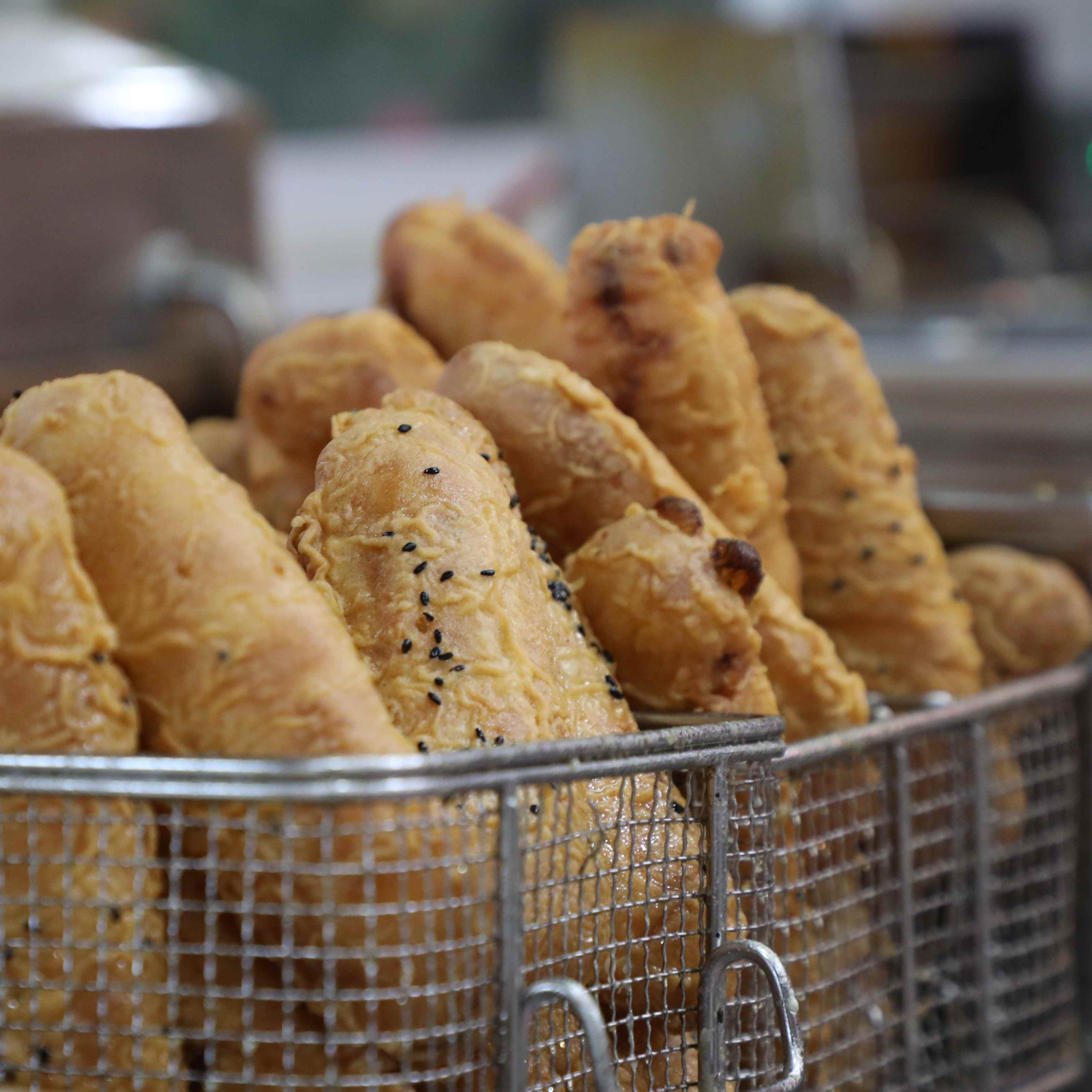 Banana fritters at Ganh Chuoi Chien